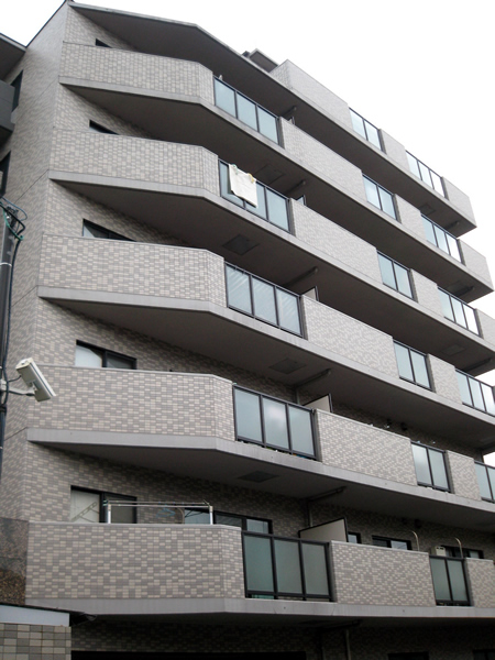 モナーク浦安の外観