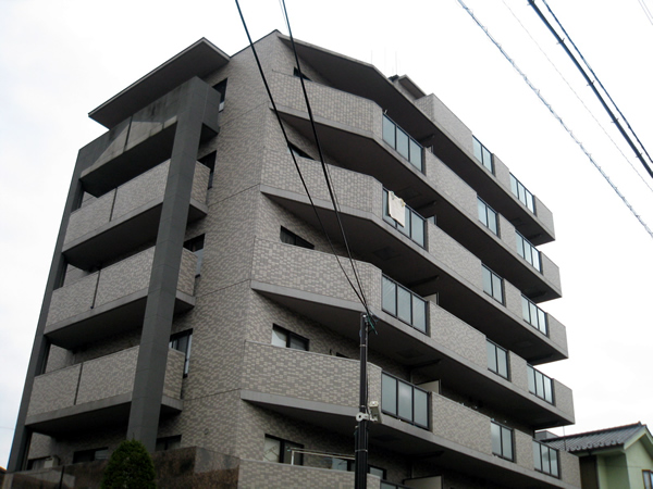 モナーク浦安の外観