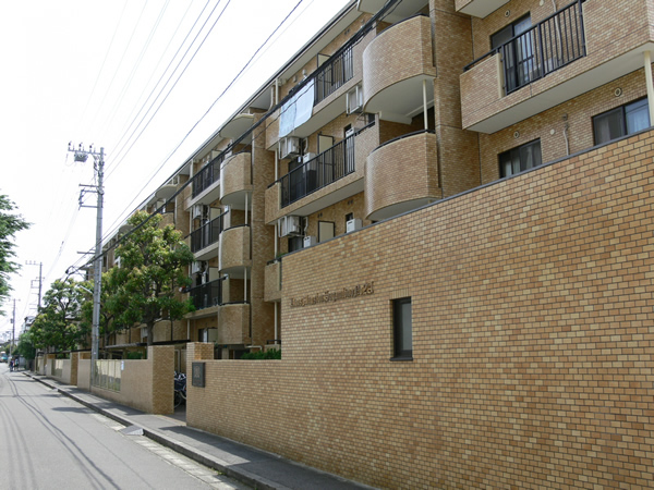 ライオンズマンション相模大野第2A館の外観