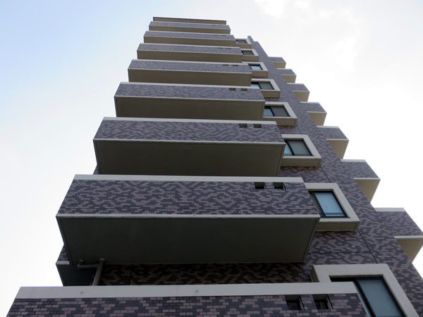 クレッセント新丸子4の外観