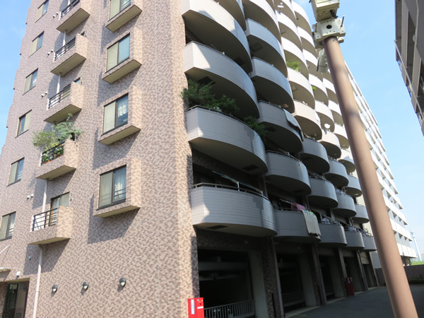 クレッセント新丸子2の外観