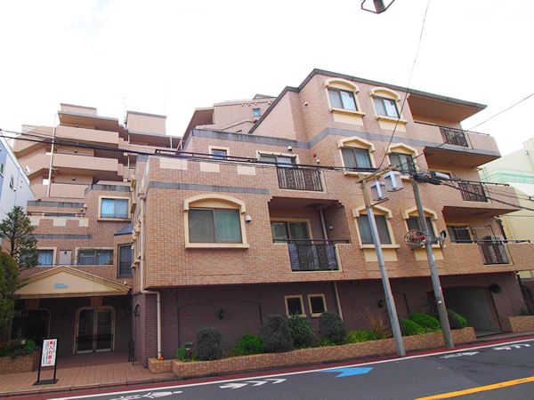 ケルン馬込の外観