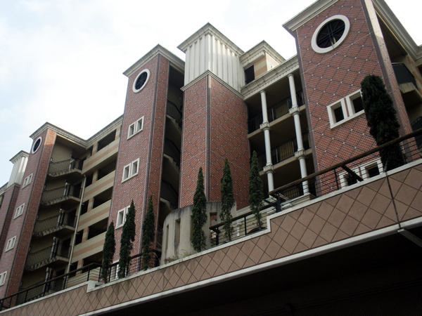 パークスクエア長津田の外観