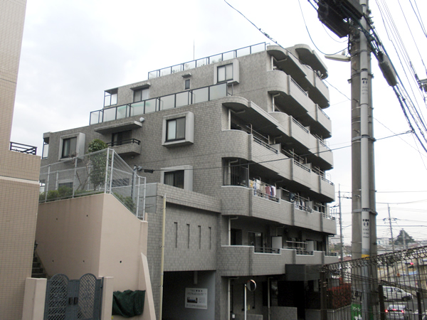 セトルコート長津田の外観