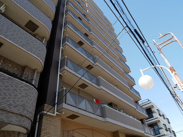 レクセルマンション平塚見附町の外観