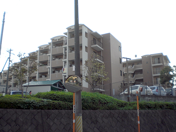 サンヴェール長津田の外観