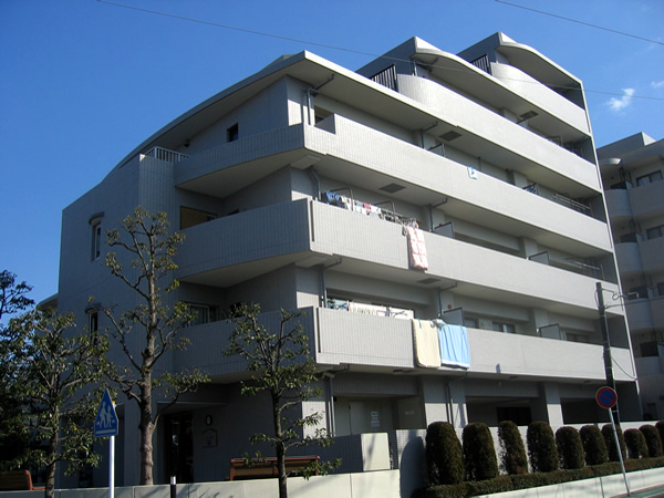 モアクレストつきみ野の外観