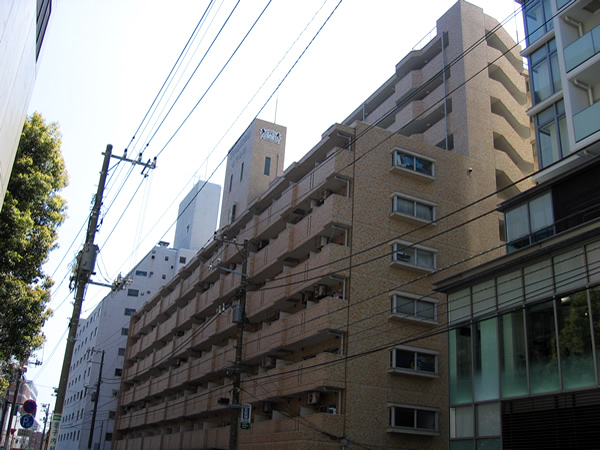 ライオンズプラザ山下公園の外観