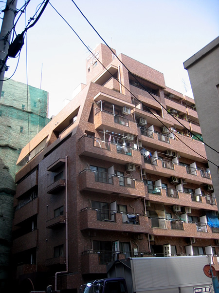 ライオンズマンション山下公園の外観