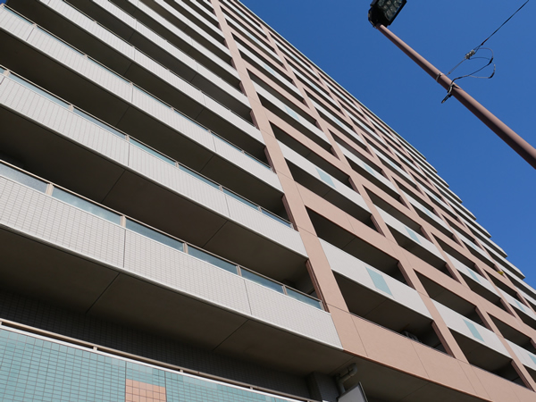 ライオンズプラザ平塚見附町の外観