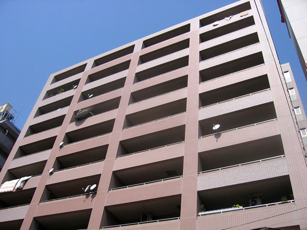 リブゼ横浜山下公園の外観