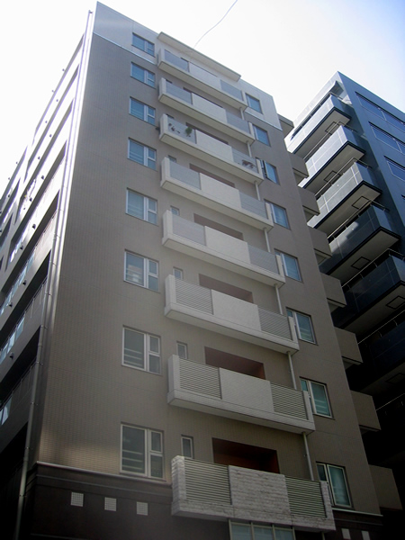 ミオカステーロ横濱関内の外観