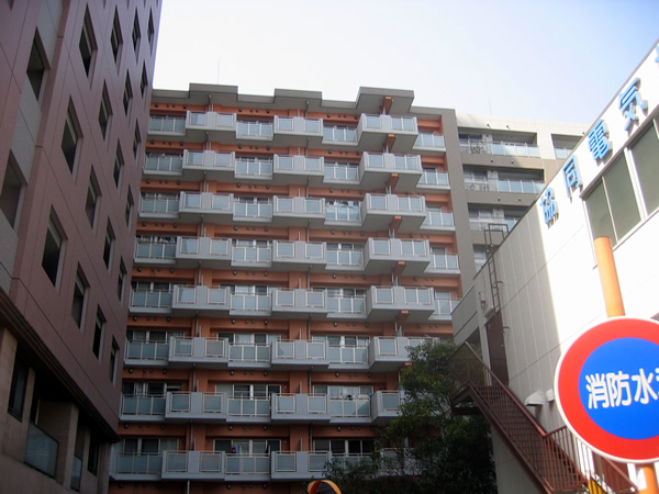 ミオカステーロ横濱関内の外観