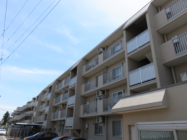 エクセル東林間の外観