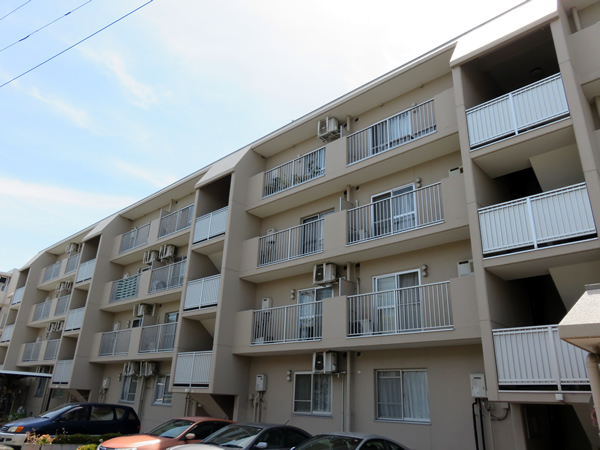 エクセル東林間の外観