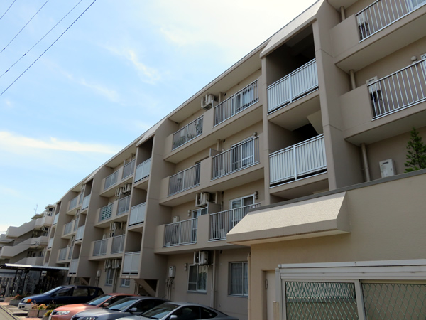 エクセル東林間の外観