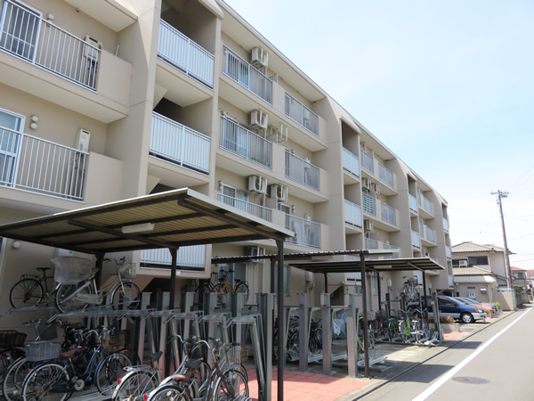 エクセル東林間の外観