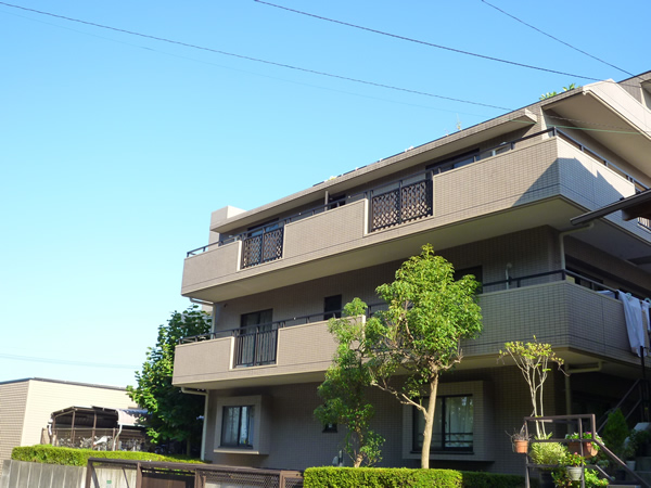 コスモつきみ野プライムコートの外観