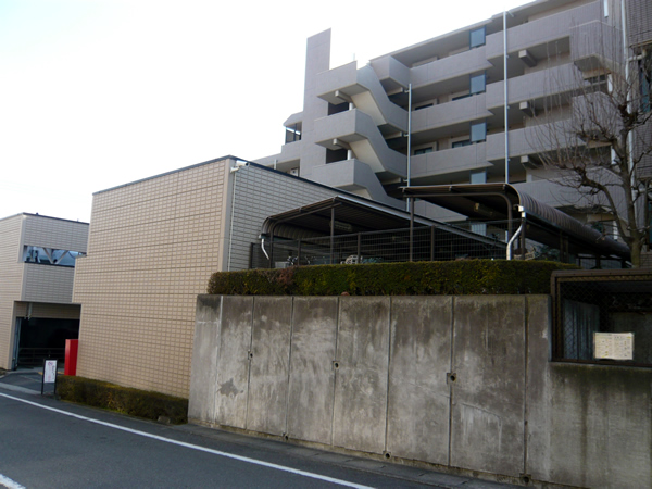 コスモつきみ野プライムコートの外観