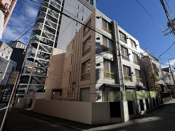 アーバイル西新宿の外観