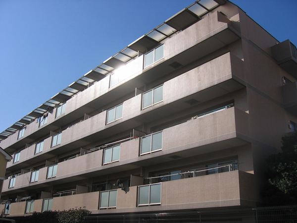 ルピナスつきみ野の外観