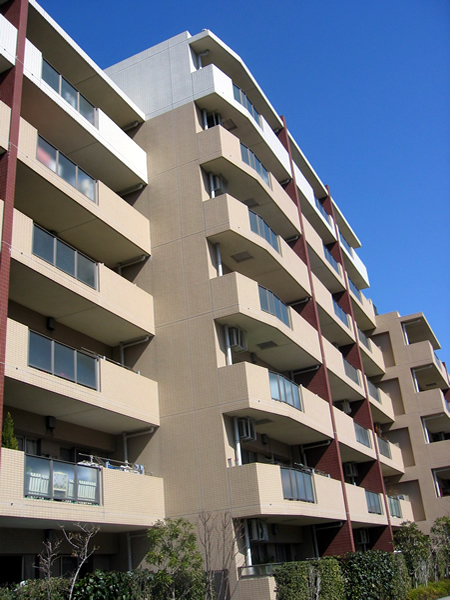 リーデンススクエアつきみ野ソレイユコートの外観