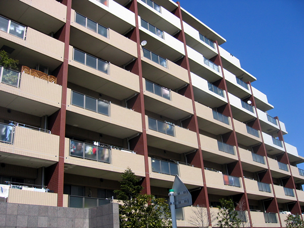 リーデンススクエアつきみ野シエルコートの外観