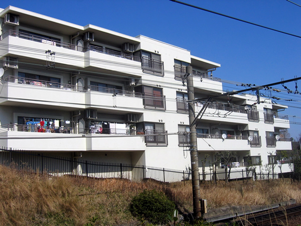 東急ドエルつきみ野アネックスの外観