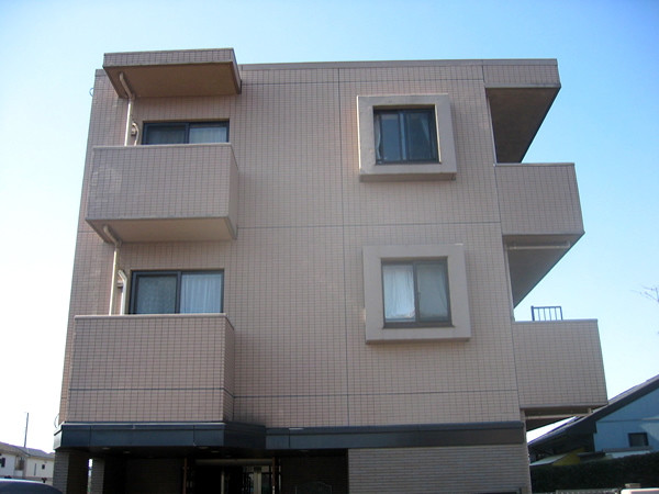 モアクレストヒルズガーデンの外観