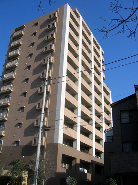 アスティオス狛江の外観