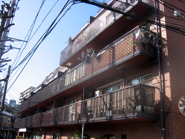 エスポワール狛江の外観