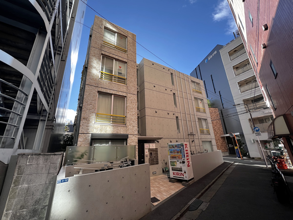 アーバイル西新宿の外観