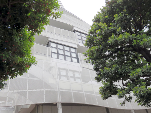 ヨコハマポートサイドロア3番館の外観