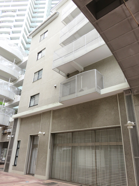 ヨコハマポートサイドロア3番館の外観