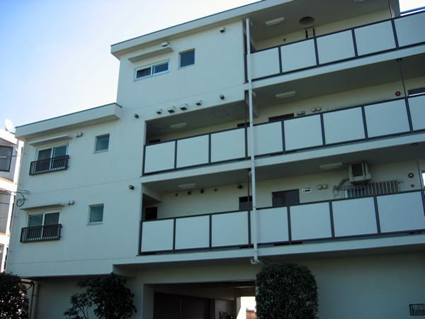 東林間オリエントハウスの外観