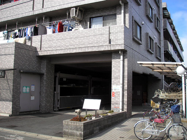 グランイーグル武蔵新城2の外観