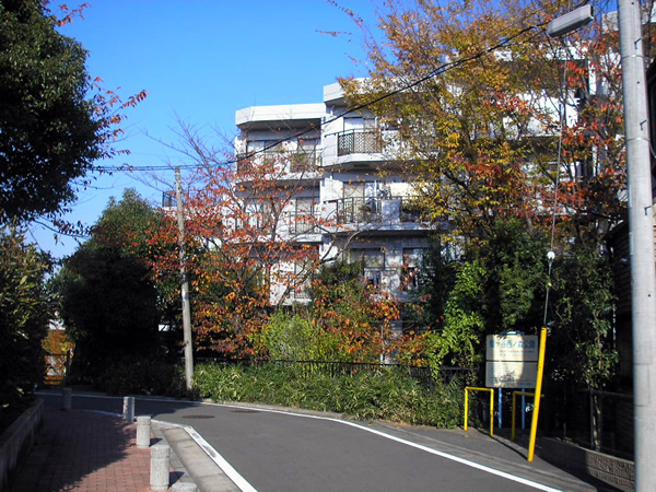 サンライン日吉ハイツの外観