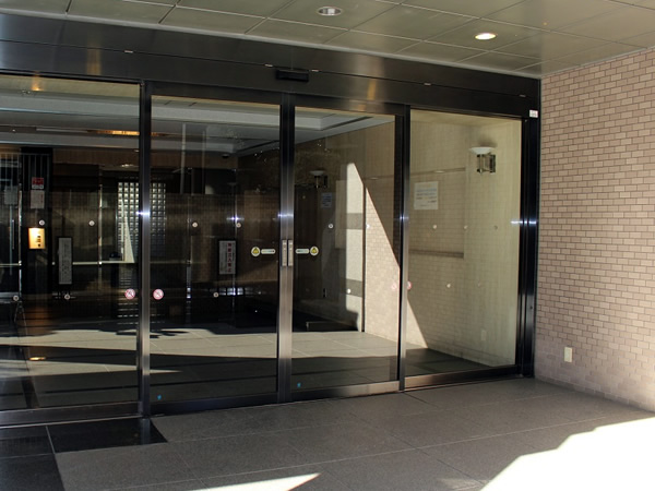 クレッセント高津の外観