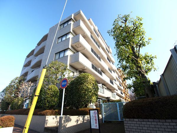 中央林間シティハウスの外観