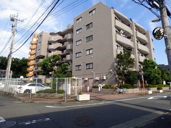 中央林間シティハウスの外観