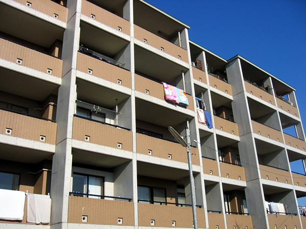 小田急コアロード東林間2の外観