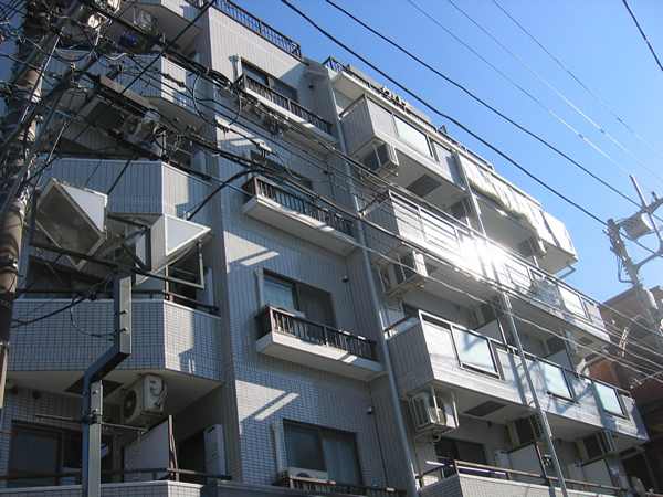 クリオ東林間1番館の外観