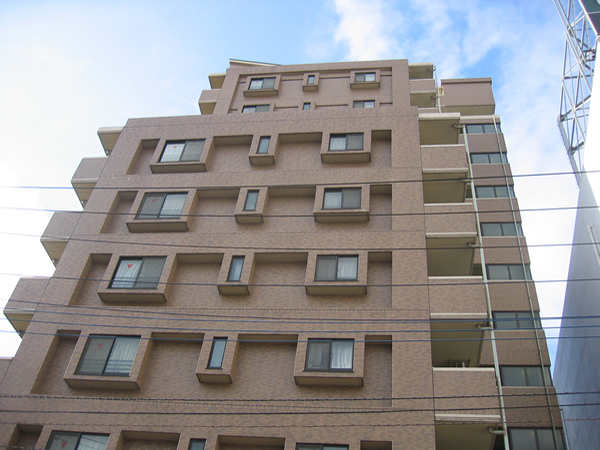 ライオンズステーションプラザ町田の外観