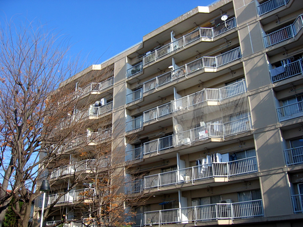 美しが丘ドエリングB棟の外観