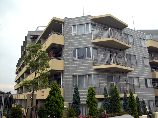 サンクタス鷺沼プライベートヒルの外観