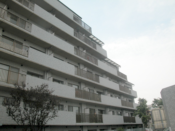 たまプラーザ東パークホームズの外観