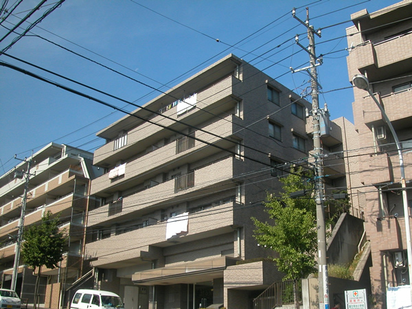 鷺沼パークホームズサウスコートの外観