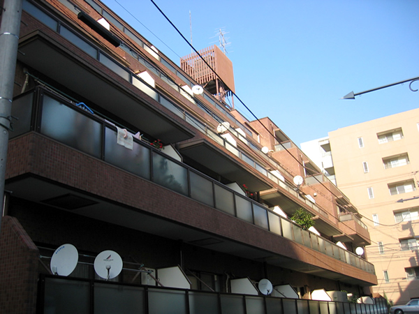 朝日下目黒マンションの外観