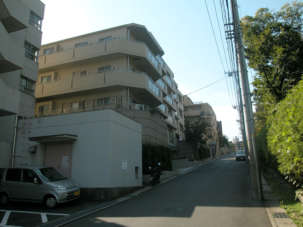 リビオ鷺沼シーズンズテラスの外観