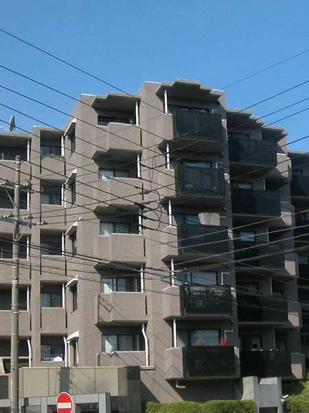 ヴィルヌーブ鷺沼の外観